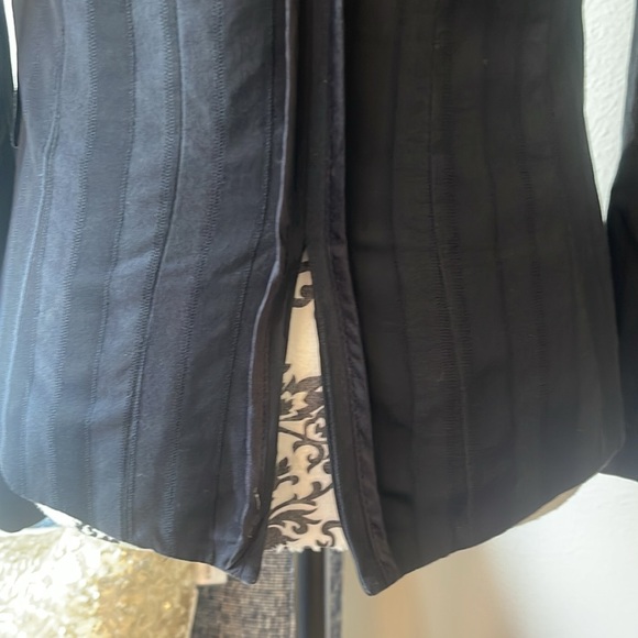 Designer gothic inspired coat from Spain with leather detailing,cool buttons - Picture 10 of 11